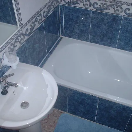 Torrevieja, La Torreta Ground Floor With Large Private Patio Garden Apartament Torrevieja