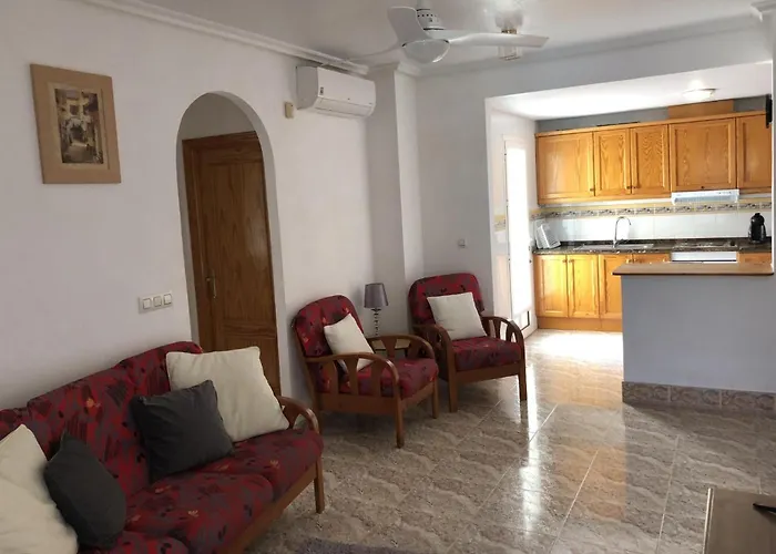 Torrevieja, La Torreta Ground Floor With Large Private Patio Garden *