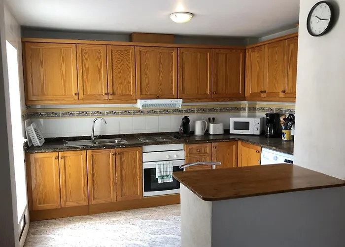 Torrevieja, La Torreta Ground Floor With Large Private Patio Garden Appartement Torrevieja