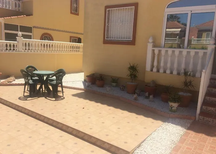 Appartement Torrevieja, La Torreta Ground Floor With Large Private Patio Garden Torrevieja